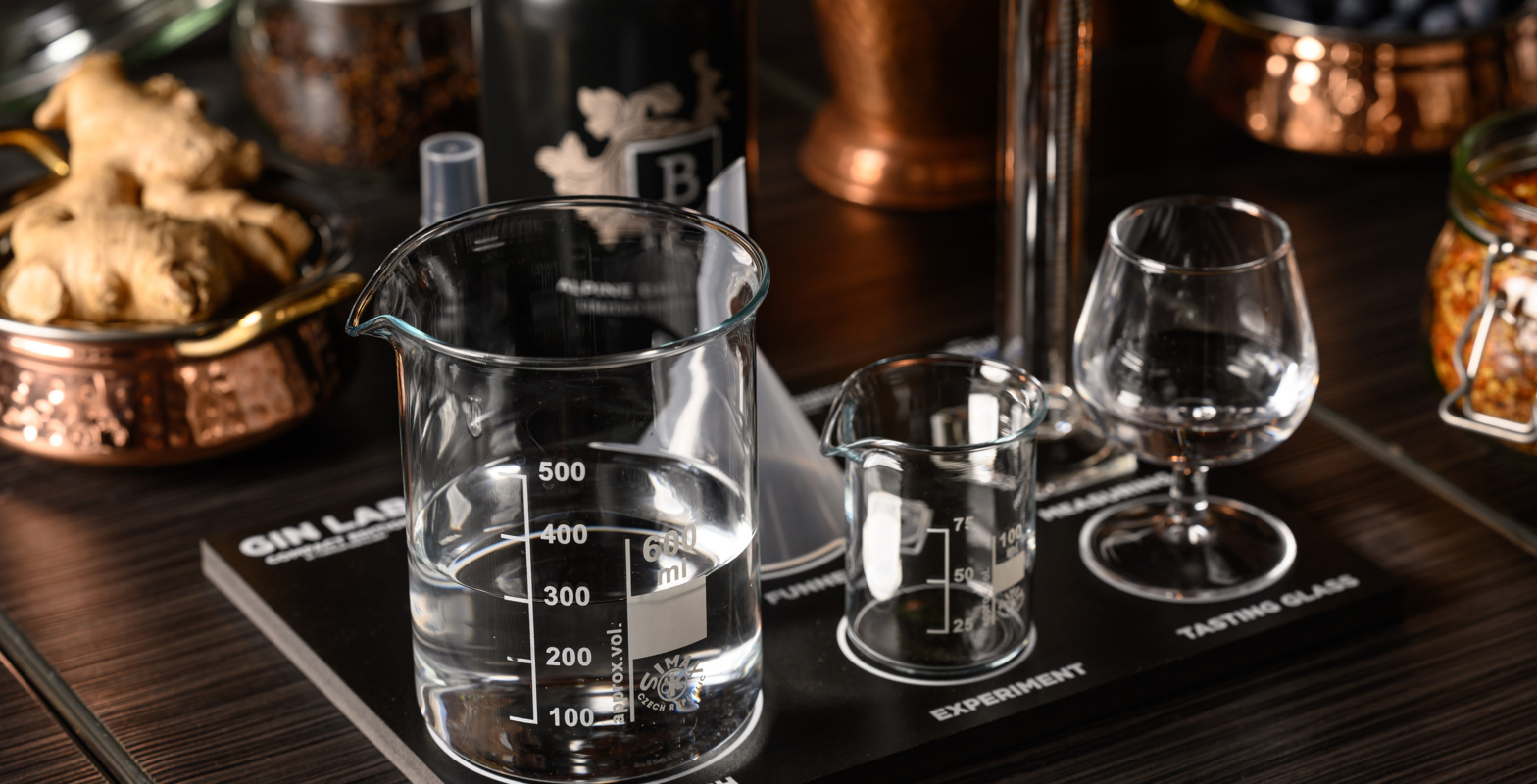 Gin Lab_Setup_Glasses