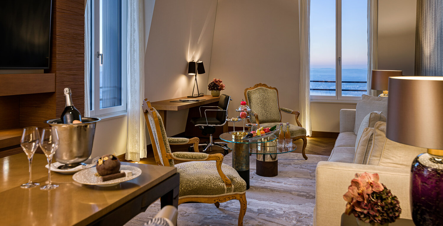 PH_Lakeview Prestige Suite