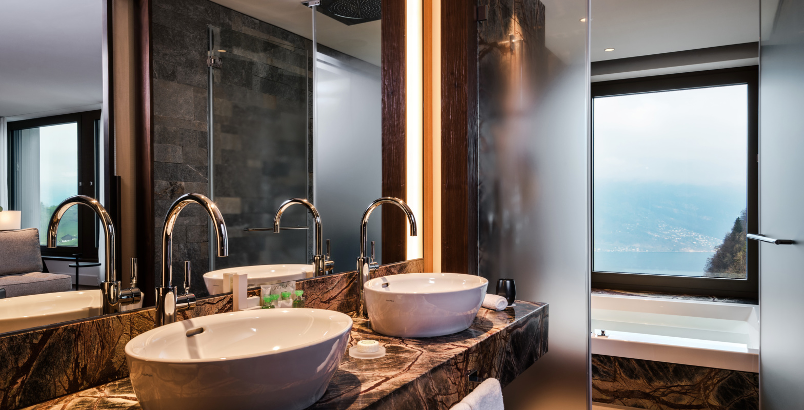 BH_Penthouse Suite_Bathroom