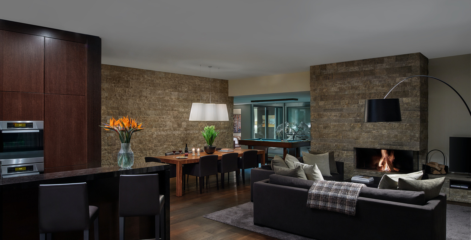 Panorama Residence Suite B102 Living 1