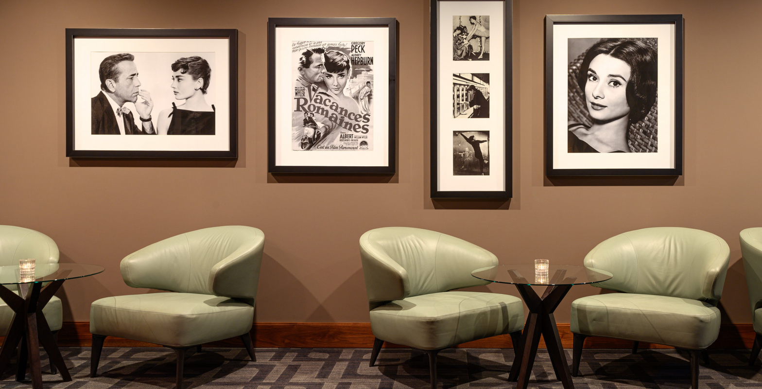 Cinema_Foyer_4_Patrick Usseglio_Full Buyout Rights