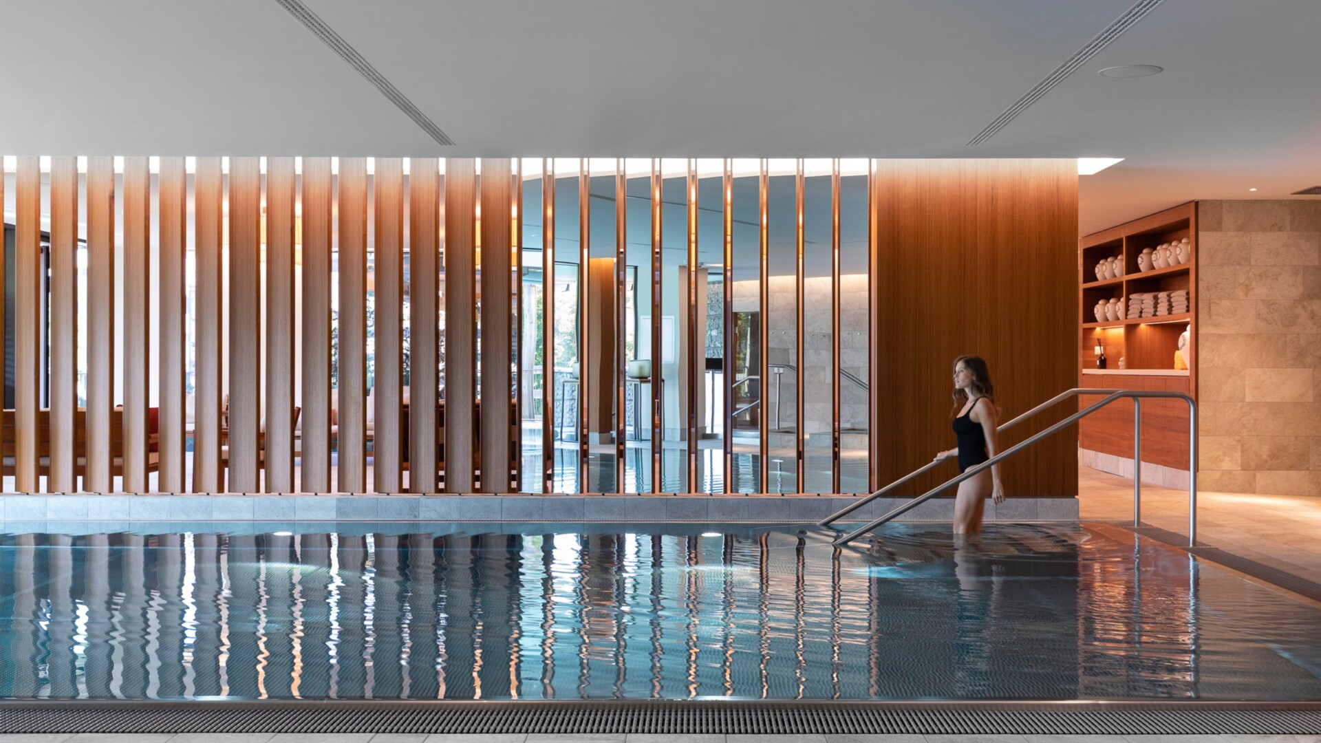 Waldhotel Spa_Indoor Pool_Women