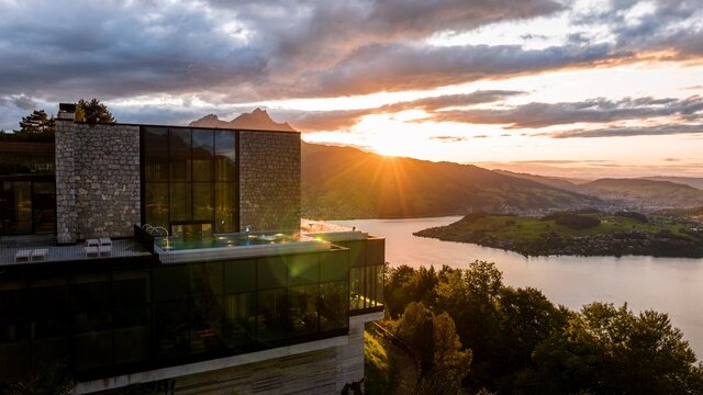 B-rgenstock_Alpine_Spa_-B-rgenstock_Hotels_AG