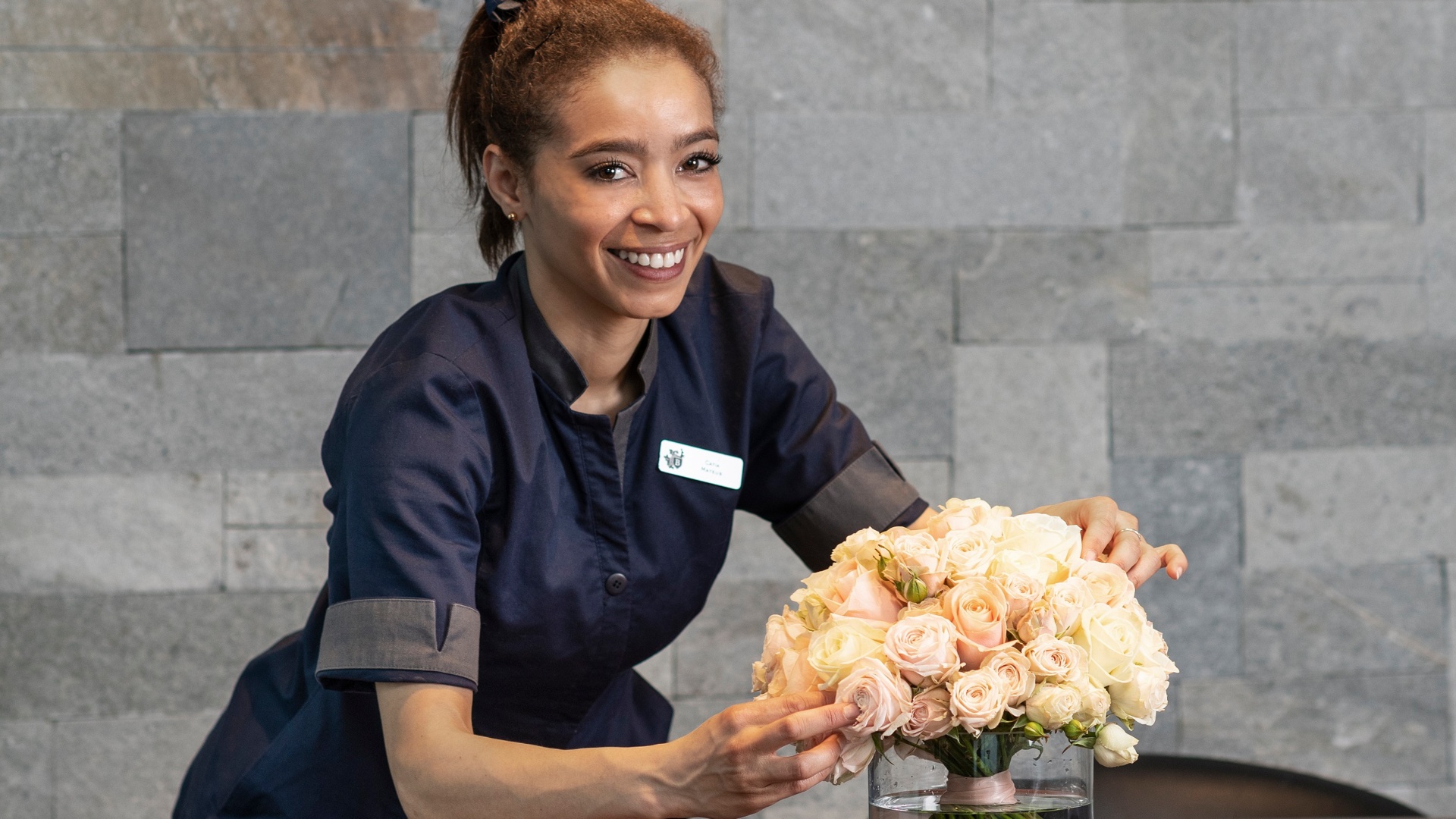 BHR_careers_flowers_women_HSK_01