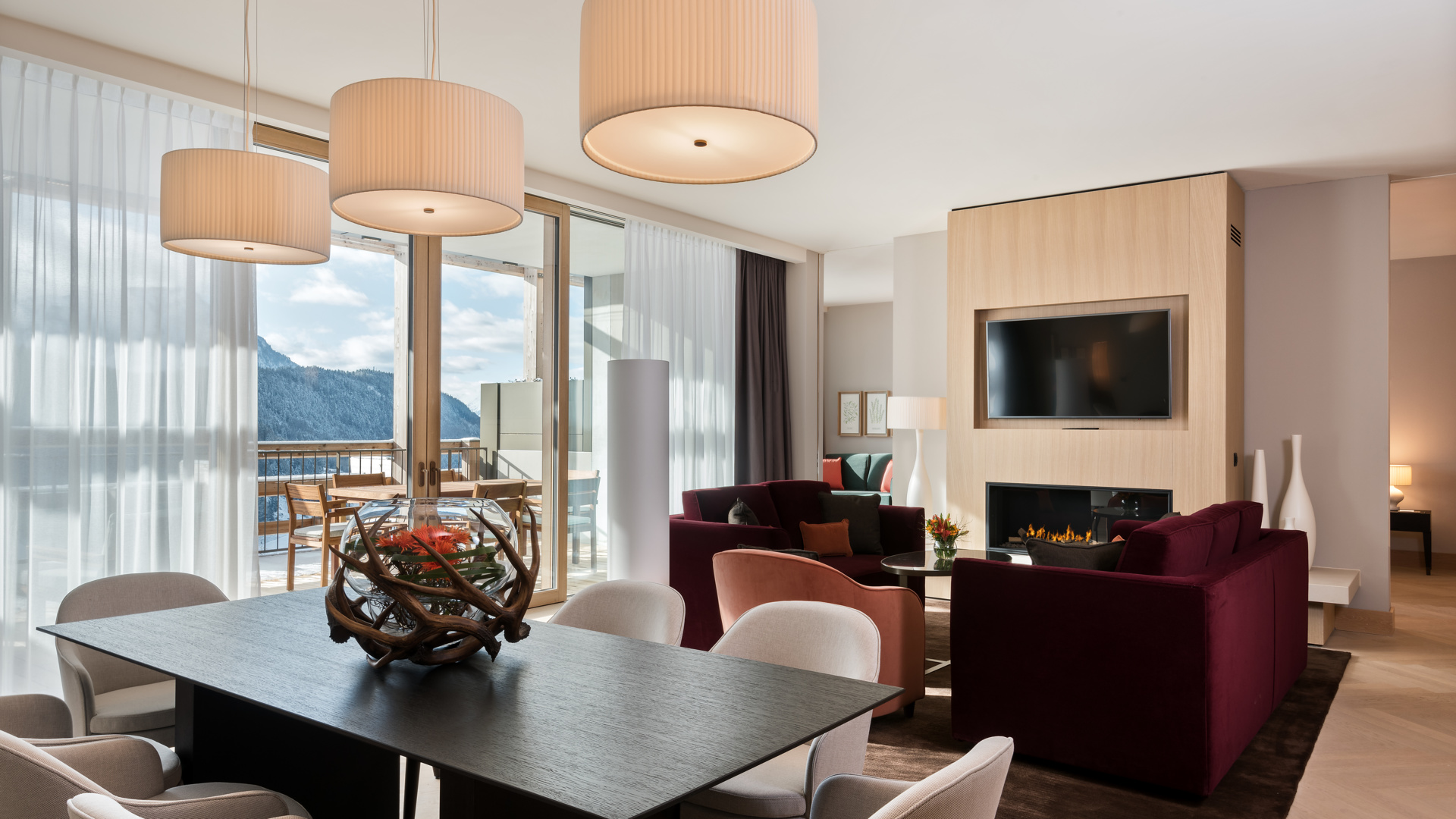 WH_Vitality_Suite_Dining Room