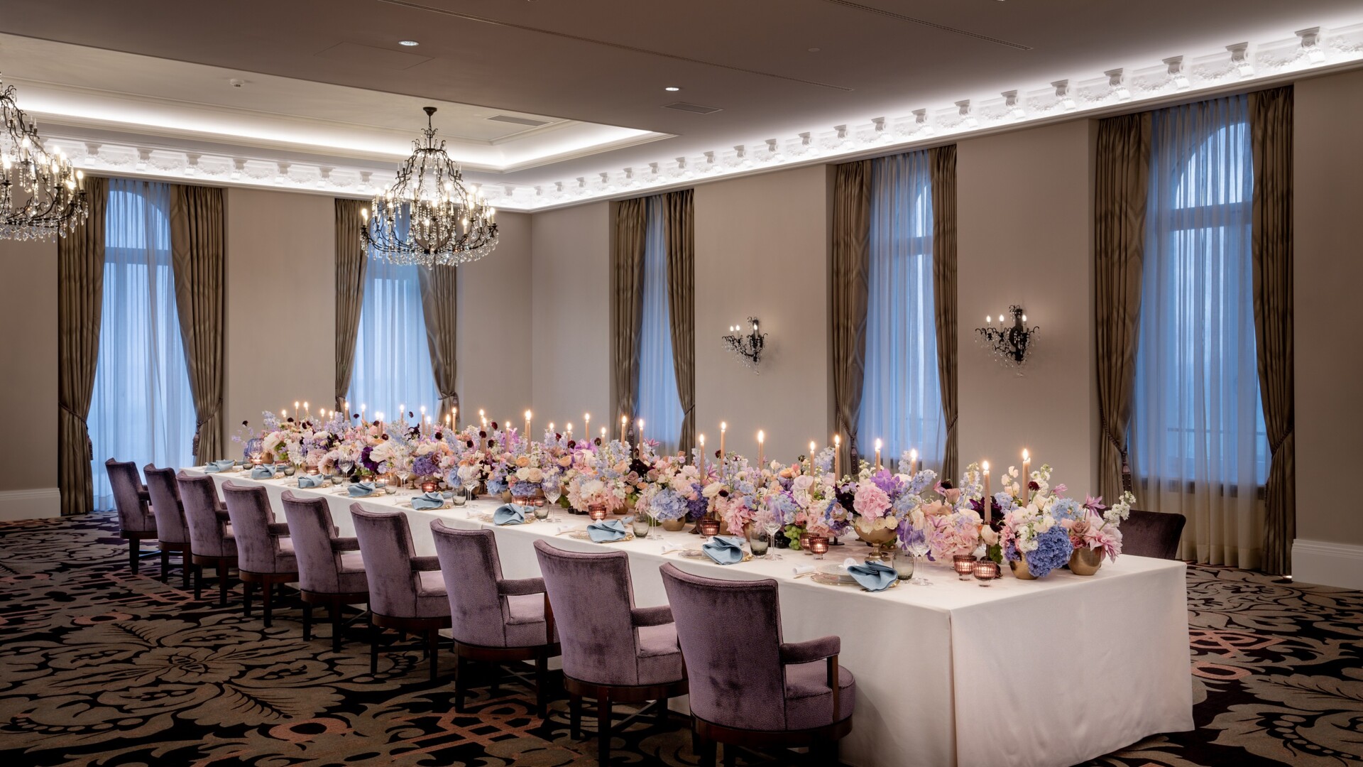 PH_salle palace_setup_flowers_01