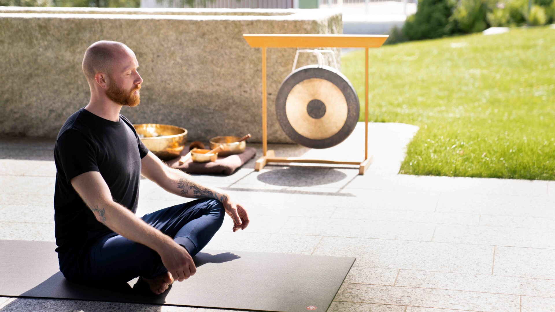 Yoga_Meditation_Sound Bathing_Mate_Outdoor