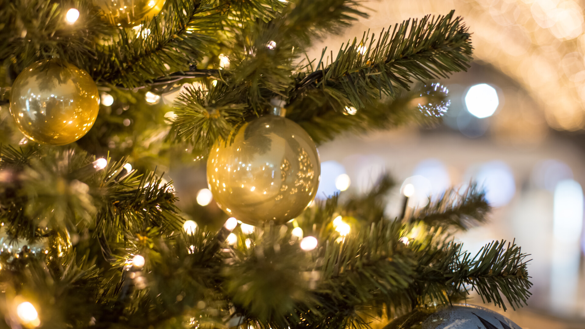 Christmas_Tree_Festive_bauble