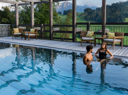 WH_waldhotel spa_outdoor_pool_summer_people_01