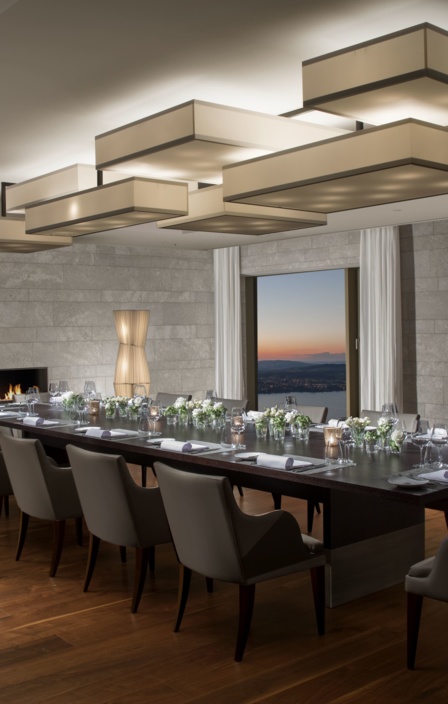 BH_private dining lago_table setup_01