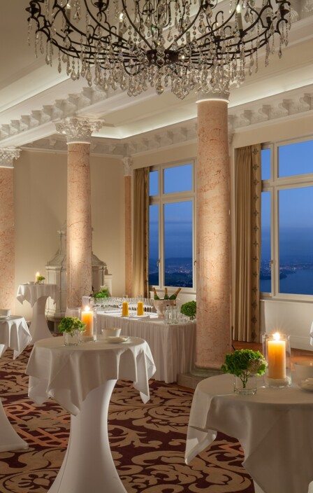 PH_Salle Palace Foyer_evening_01