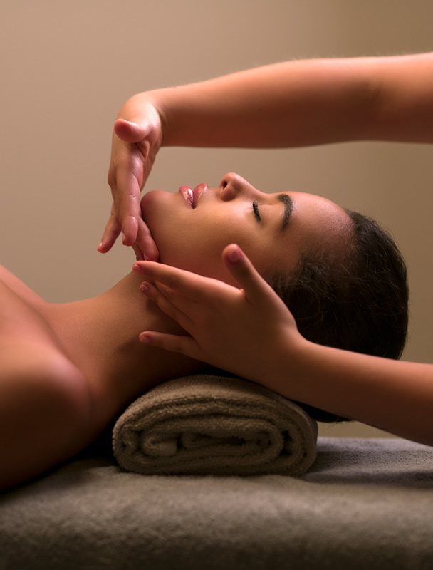 Facial_Treatment_women_Waldhotel Spa_Romeo Balancourt