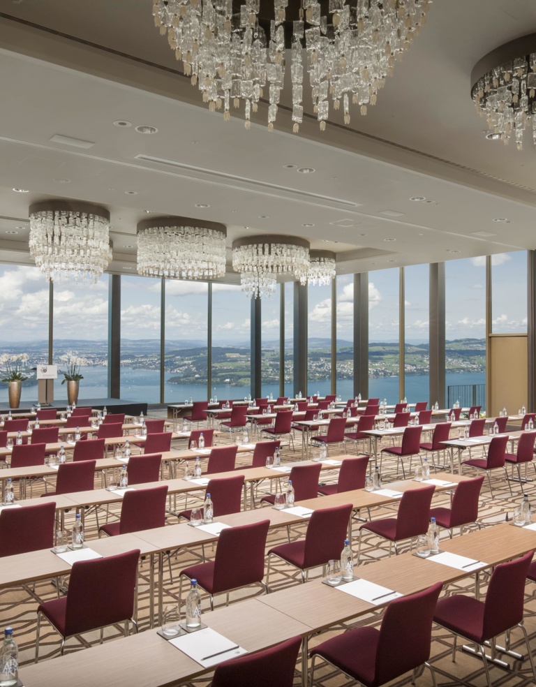 BH_ballroom_conferences_lake lucerne_setup_01
