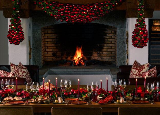 Oak Christmas Dining